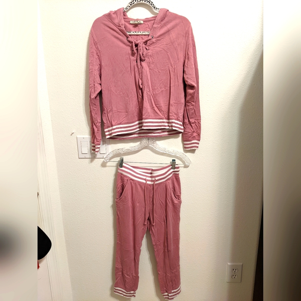 Express Sports Super Soft Comfy Running Set Casual